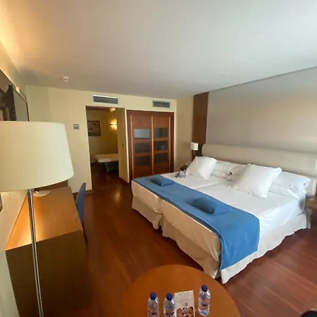 Ms Maestranza Centro 4*