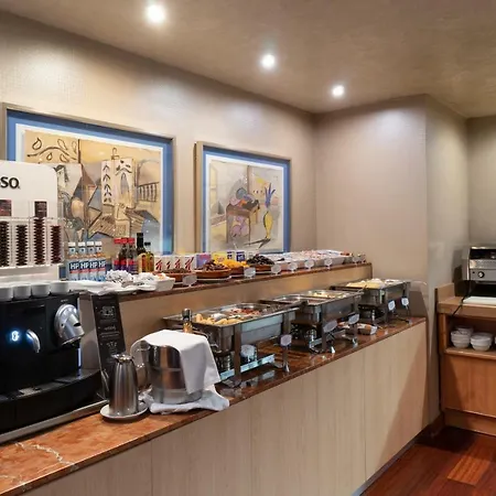 Ξενοδοχείο Ms Maestranza Centro 4*