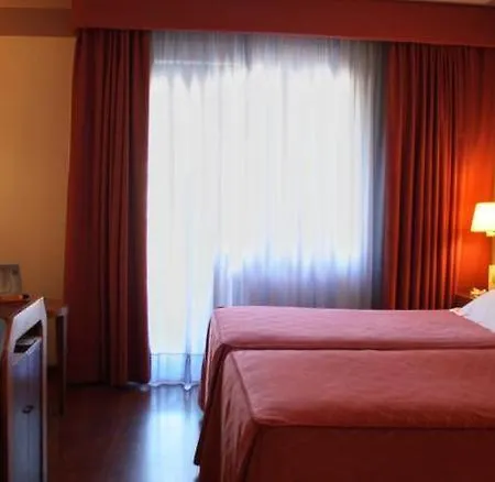 Ms Maestranza Hotel 4*